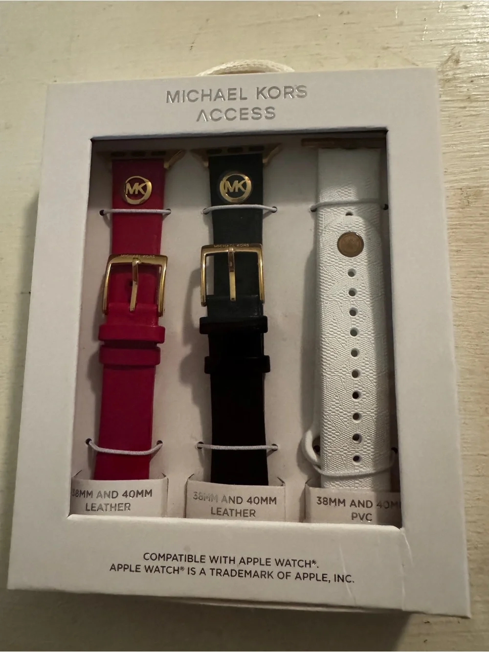 New Michael Kors Women’s Interchangeable Watch Strap Set - Pink,Black&WhiteApple
